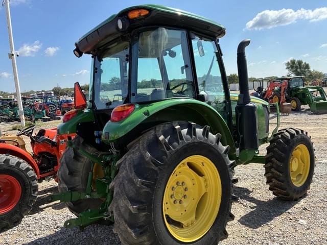 Image of John Deere 5100E equipment image 2
