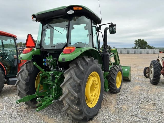 Image of John Deere 5100E equipment image 2