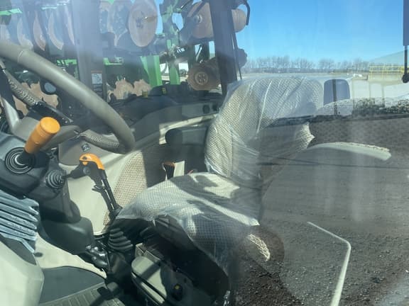 Image of John Deere 5100E Image 1