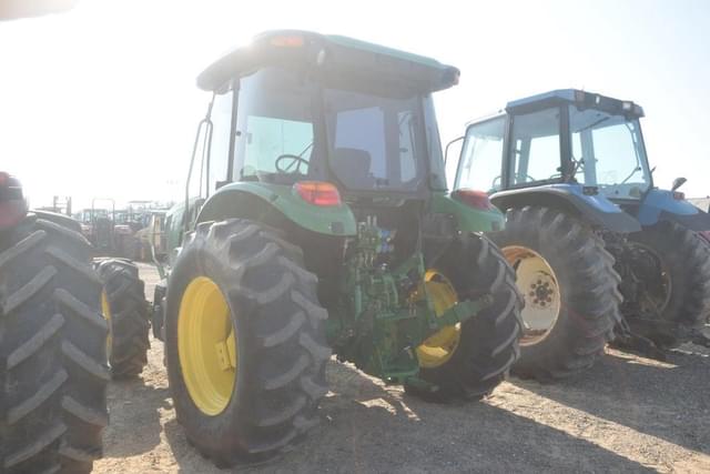 Image of John Deere 5100E equipment image 1