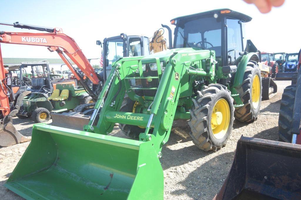 Image of John Deere 5100E Primary image
