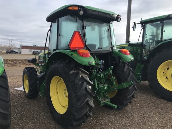 Image of John Deere 5100E equipment image 1