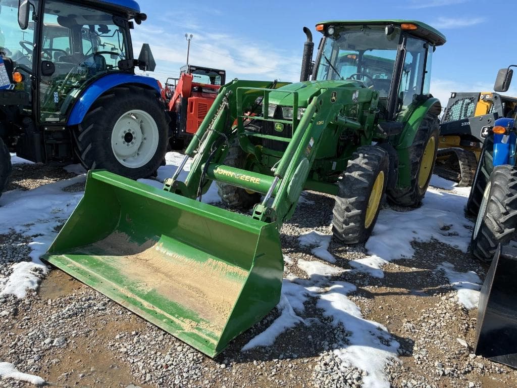 Image of John Deere 5100E Primary image