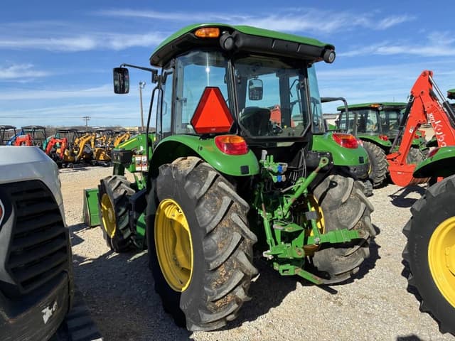 Image of John Deere 5100E equipment image 3