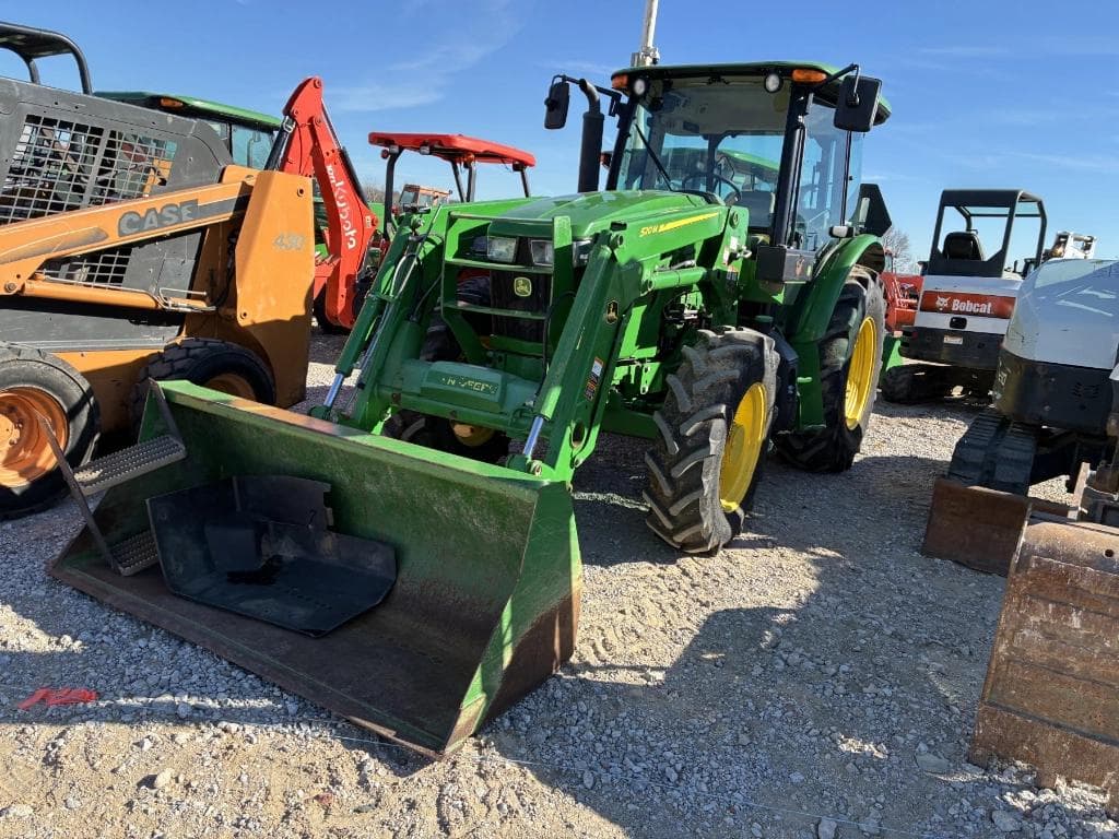 Image of John Deere 5100E Primary image