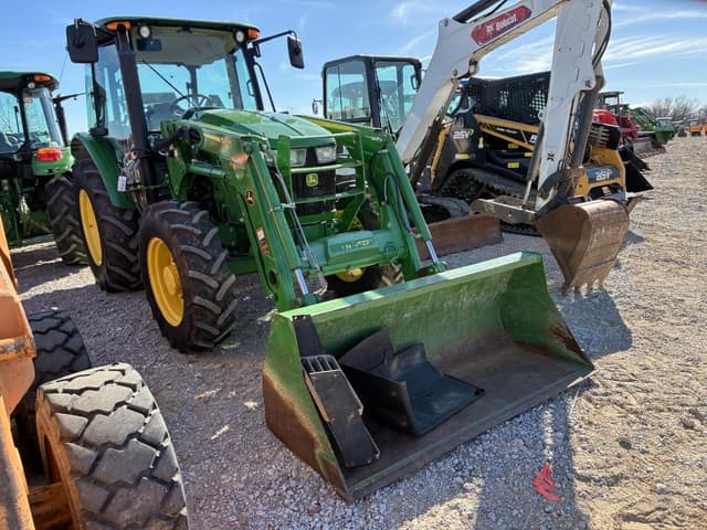 Image of John Deere 5100E equipment image 1
