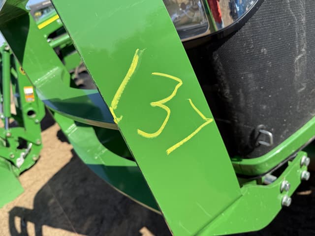 Image of John Deere 5100E equipment image 1