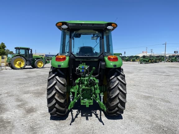 Image of John Deere 5100E equipment image 3