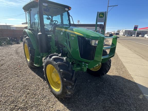 Image of John Deere 5100E equipment image 2