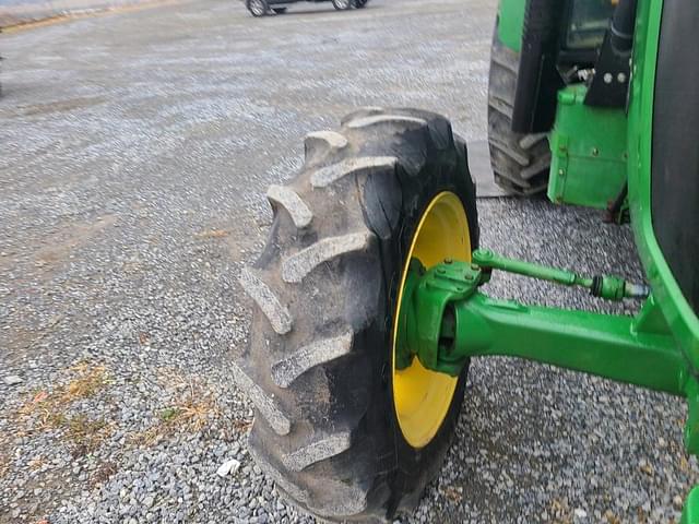 Image of John Deere 5100E equipment image 2