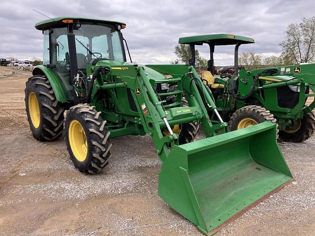 Image of John Deere 5100E equipment image 1