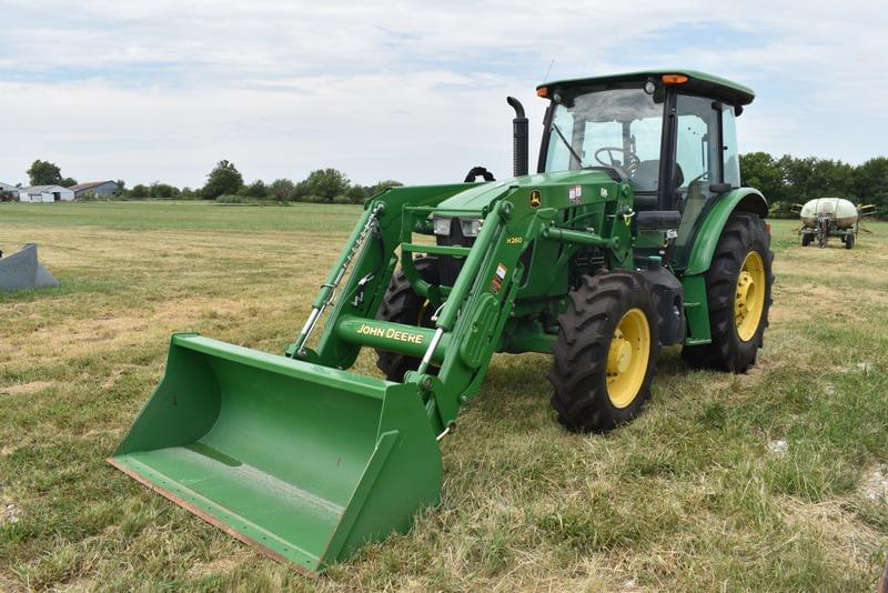 Image of John Deere 5100E Primary image