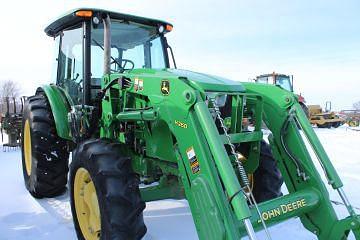 Image of John Deere 5100E equipment image 3