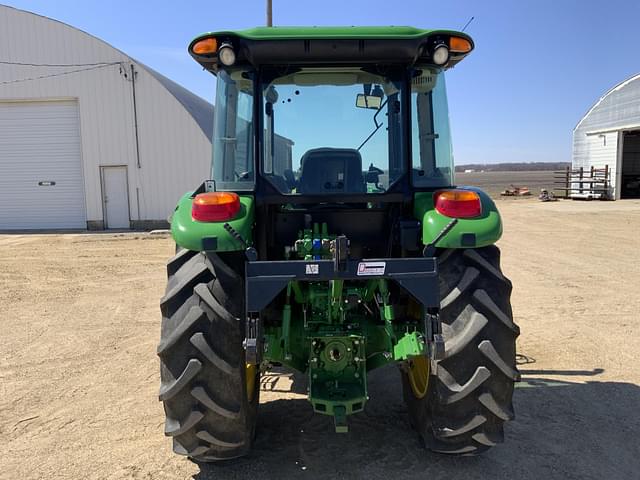 Image of John Deere 5100E equipment image 4