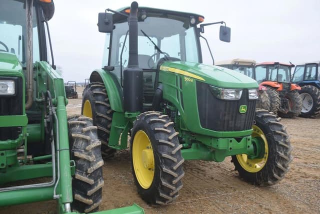 Image of John Deere 5100M equipment image 3