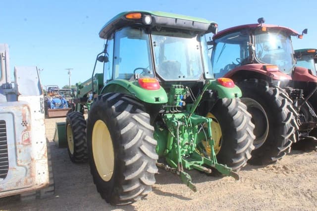 Image of John Deere 5100M equipment image 1