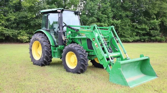 Image of John Deere 5100M equipment image 2