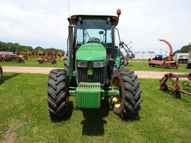 Image of John Deere 5100M equipment image 1