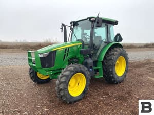 John Deere 5100M Image