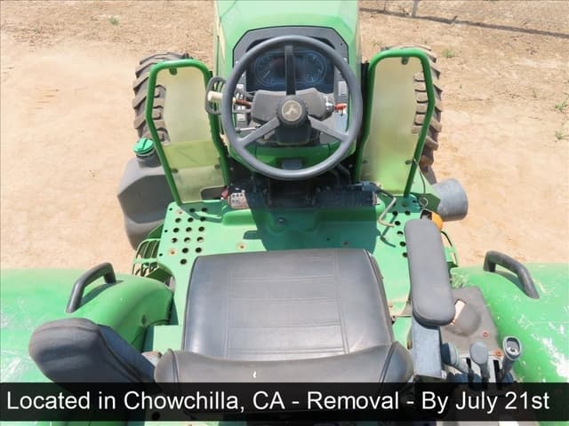 Image of John Deere 5100ML equipment image 3