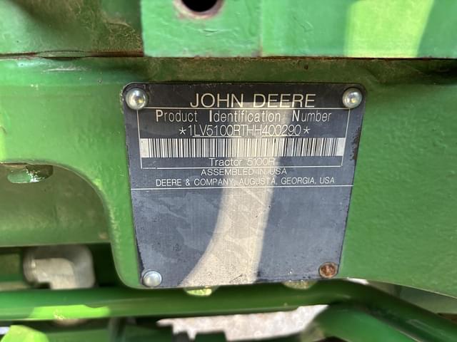 Image of John Deere 5100R equipment image 4