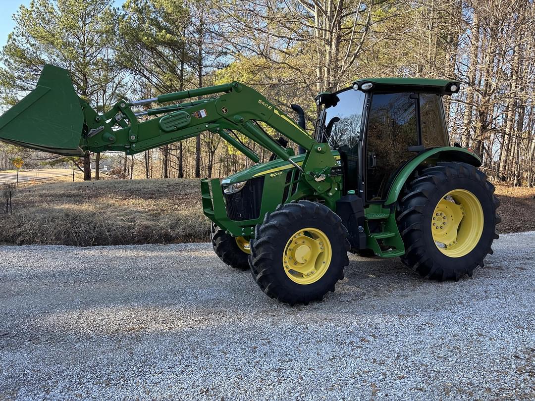 Image of John Deere 5100R Primary image