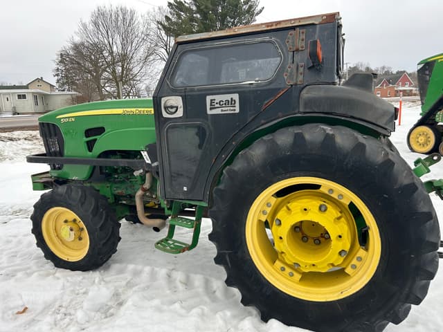 Image of John Deere 5101EN equipment image 1