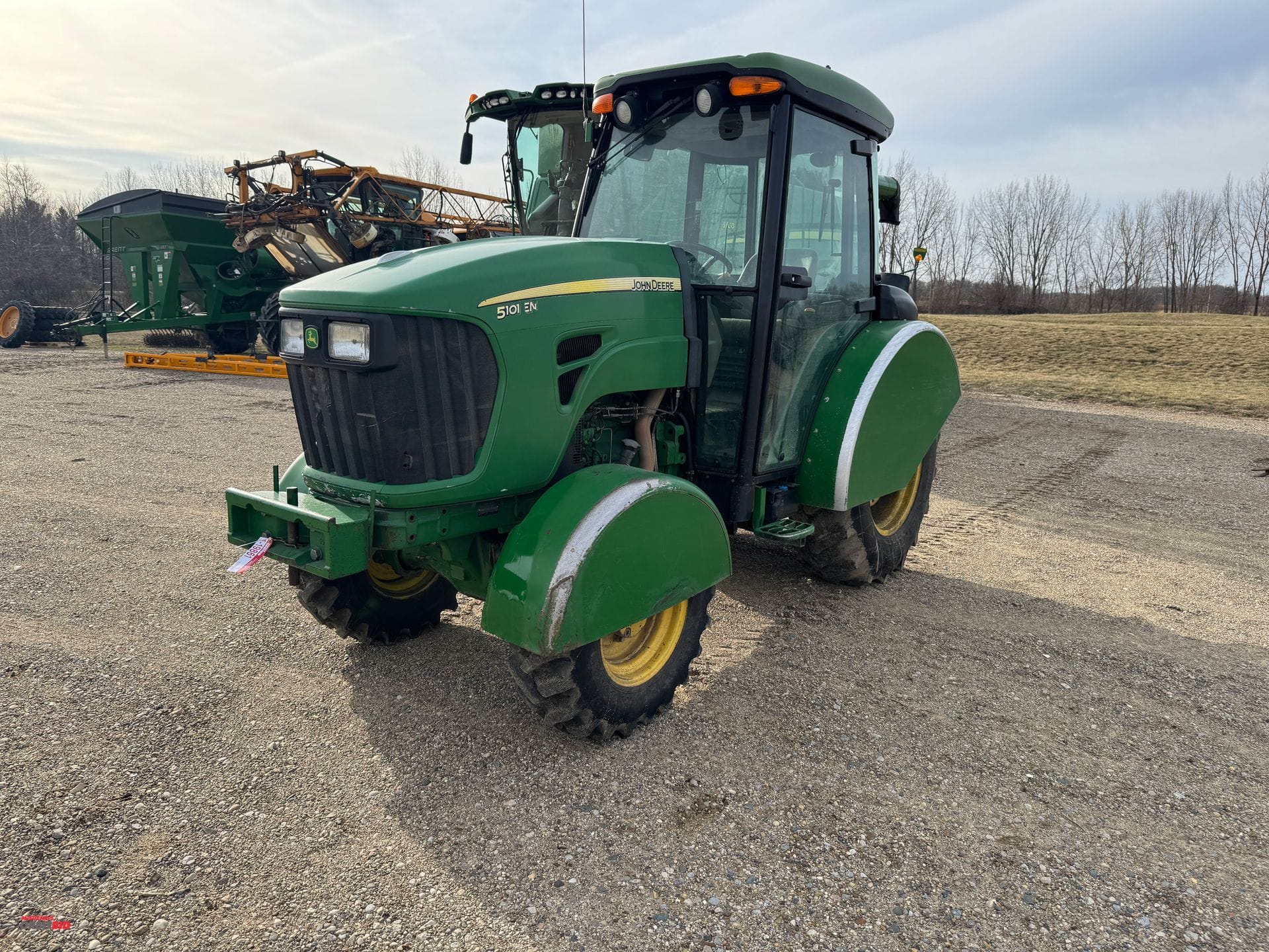 Main image John Deere 5101EN