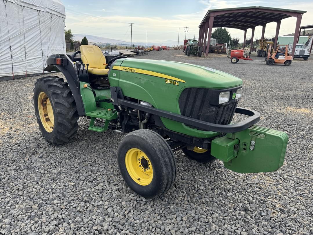 Image of John Deere 5101EN Primary image