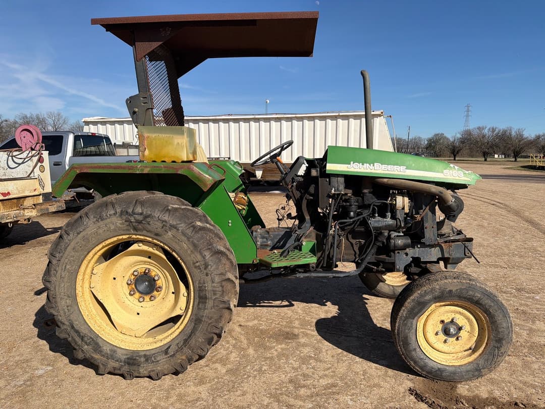 Image of John Deere 5103 Primary image