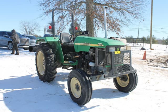 Image of John Deere 5103 equipment image 2