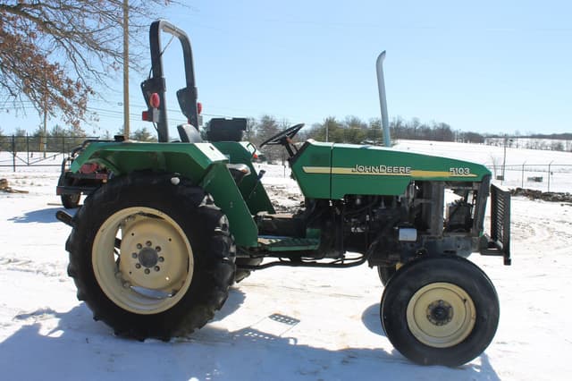 Image of John Deere 5103 equipment image 3