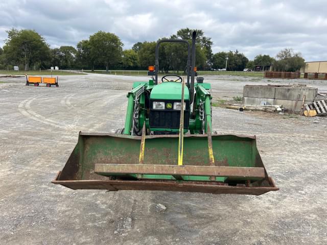 Image of John Deere 5103 equipment image 2