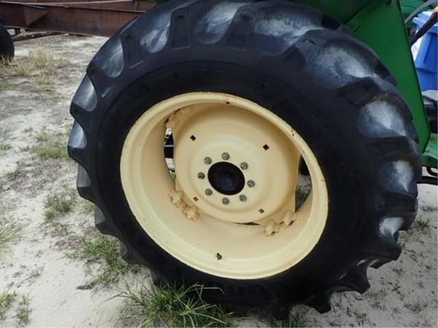 Image of John Deere 5103 equipment image 4