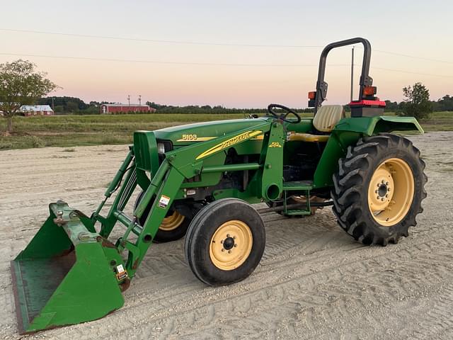 Image of John Deere 5103 equipment image 1