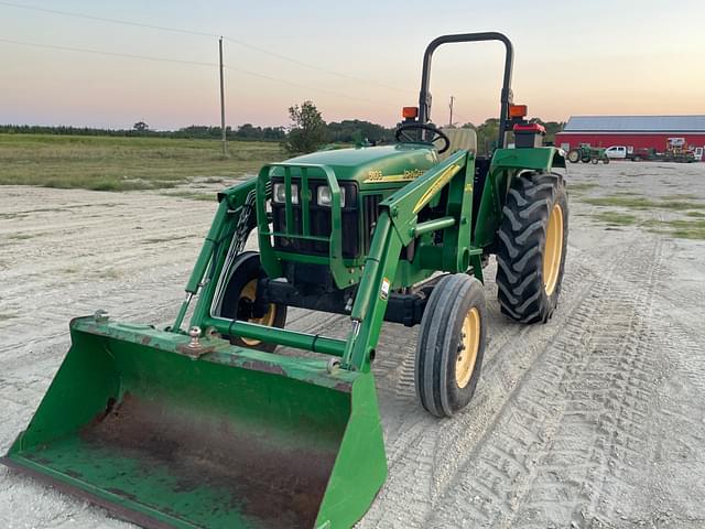 Image of John Deere 5103 equipment image 2