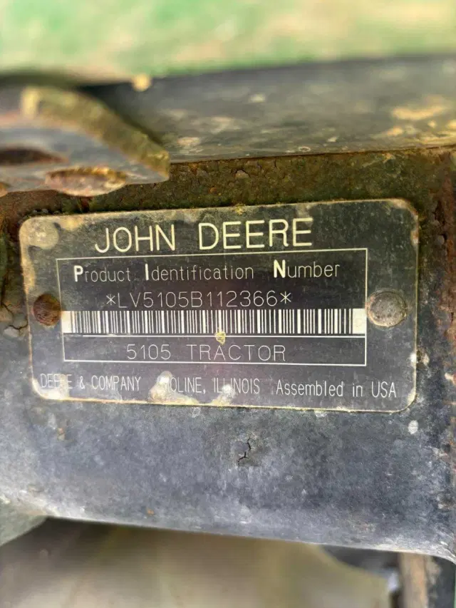 Image of John Deere 5105 equipment image 2