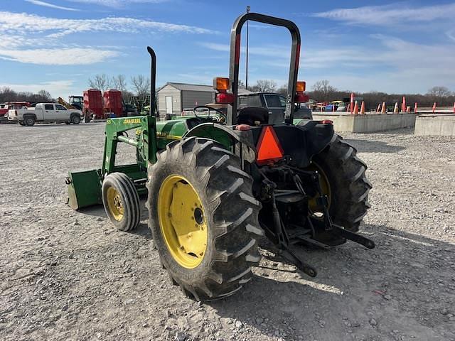 Image of John Deere 5105 equipment image 3