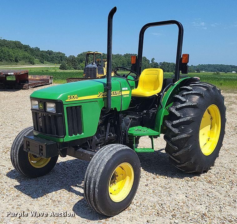 Main image John Deere 5105