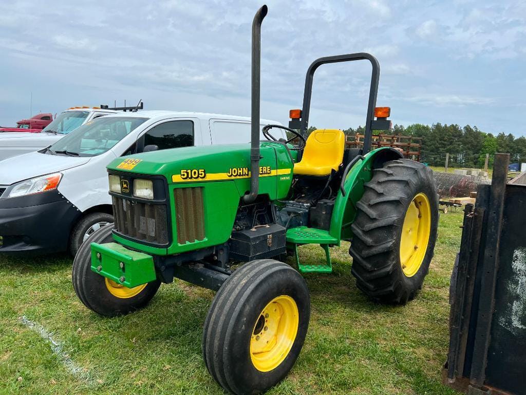 Main image John Deere 5105