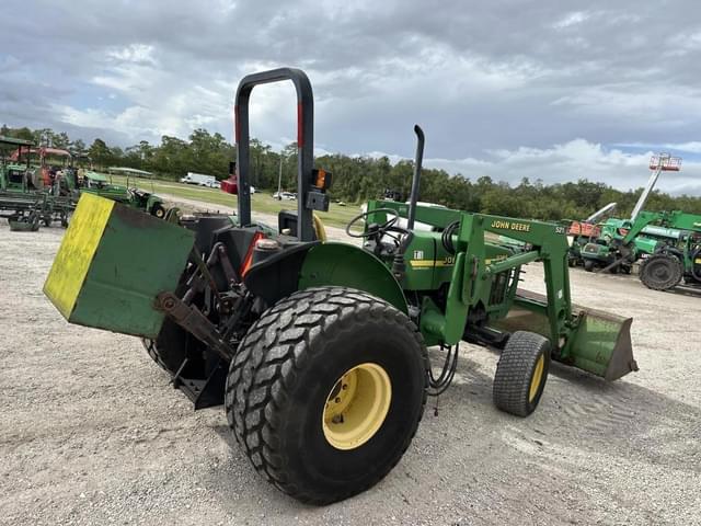 Image of John Deere 5105 equipment image 3