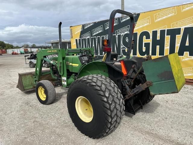 Image of John Deere 5105 equipment image 1