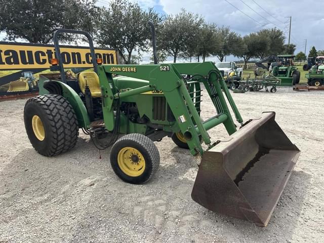 Image of John Deere 5105 equipment image 4