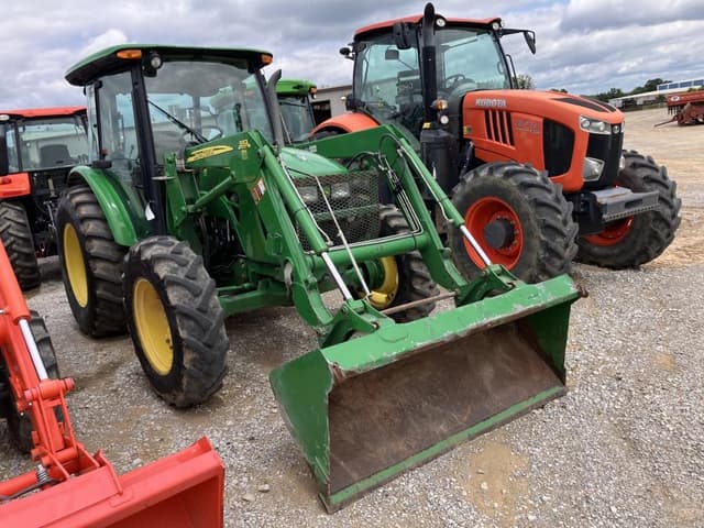 Image of John Deere 5105M equipment image 1