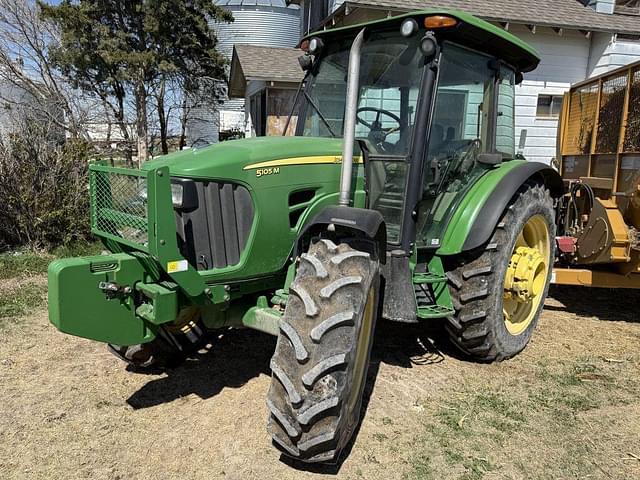 Image of John Deere 5105M equipment image 1