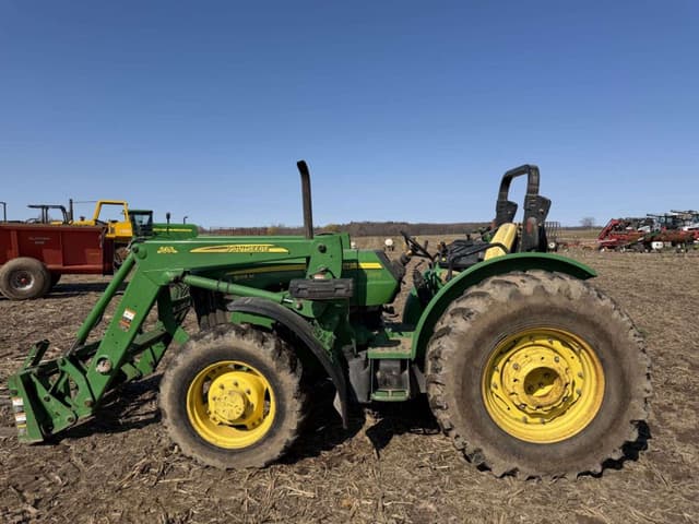 Image of John Deere 5105M equipment image 1
