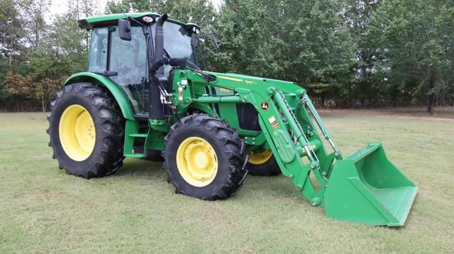 Image of John Deere 5115M equipment image 1