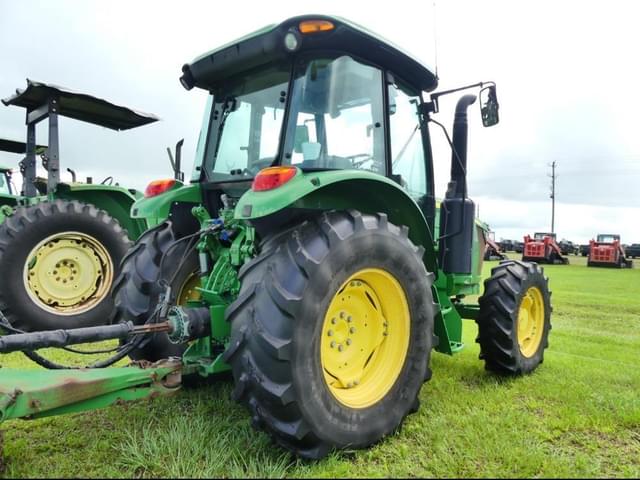 Image of John Deere 5115M equipment image 2