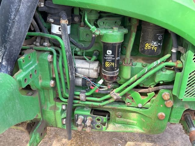 Image of John Deere 5115M equipment image 4