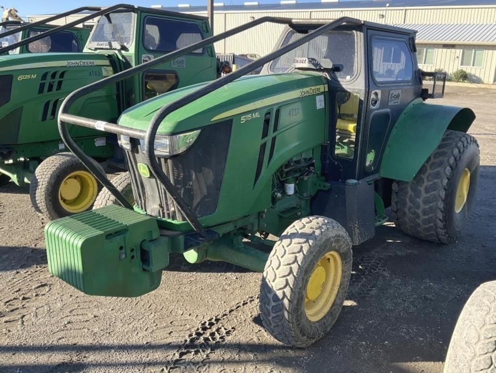 John Deere 5115ML Equipment Image0